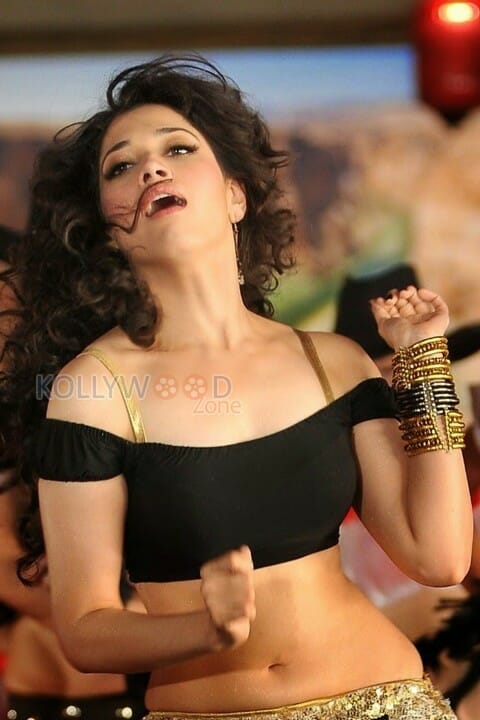 Sexy Tamil Actress Tamanna Hot Photos