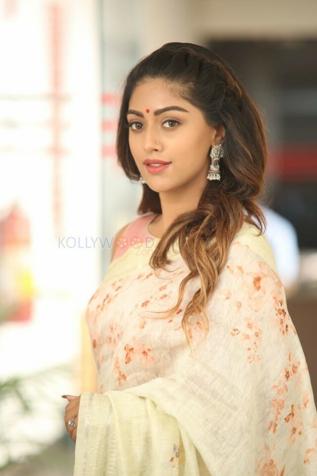 Shailaja Reddy Alludu Heroine Anu Emmanuel Photos