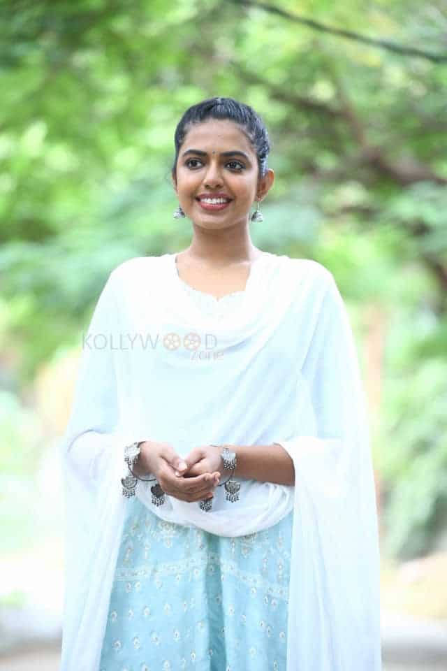 Shivani Rajasekhar at Adbhutam Movie Interview Pictures 12