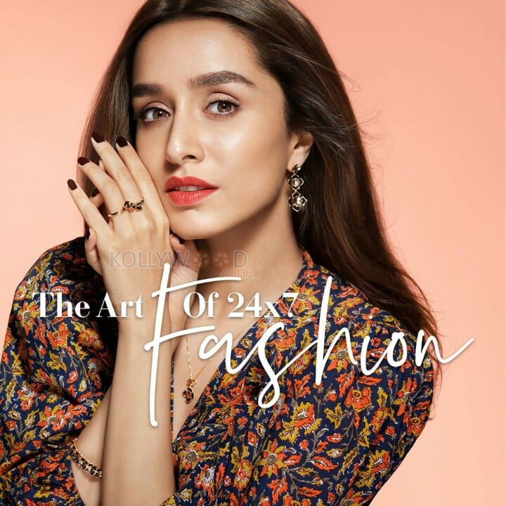 Shraddha Kapoor in The Art of 24x7 Fashion Photo 01