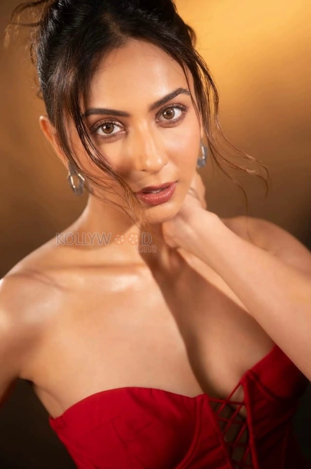 Sizzling Hot Rakul Preet Singh in a Red Corset Strapless Top with a Thigh High Slit Skirt Photos 08