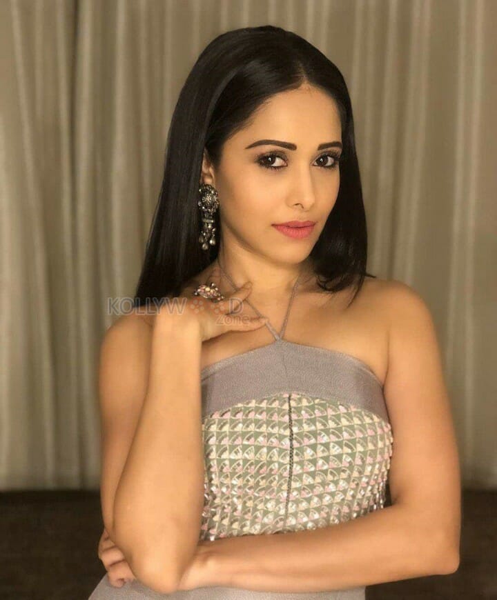 Sonu Ke Titu Ki Sweety Actress Nushrat Bharucha Photos