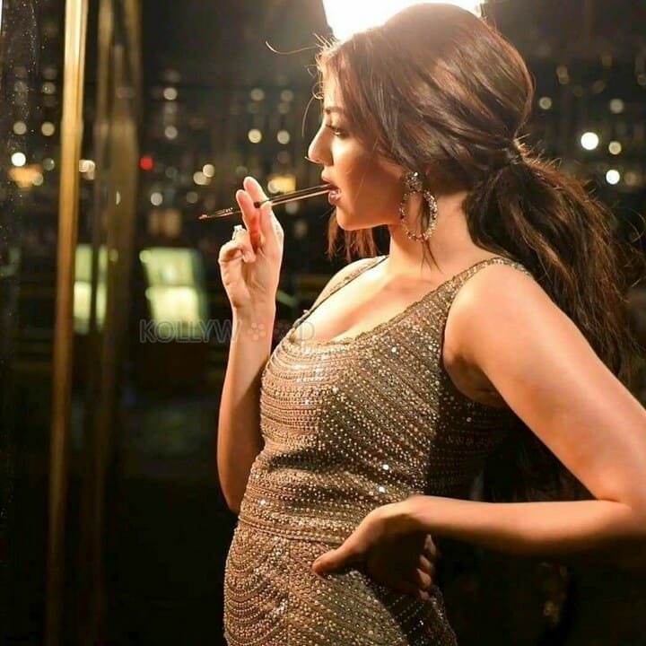 South Actress Kajal Aggarwal Spicy Pictures