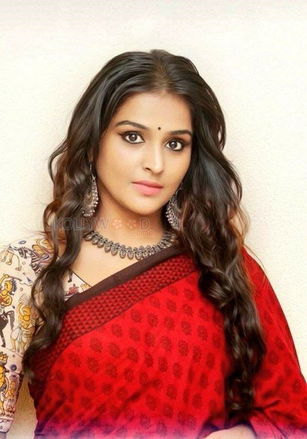 South Actress Remya Nambeesan Photoshoot Pictures