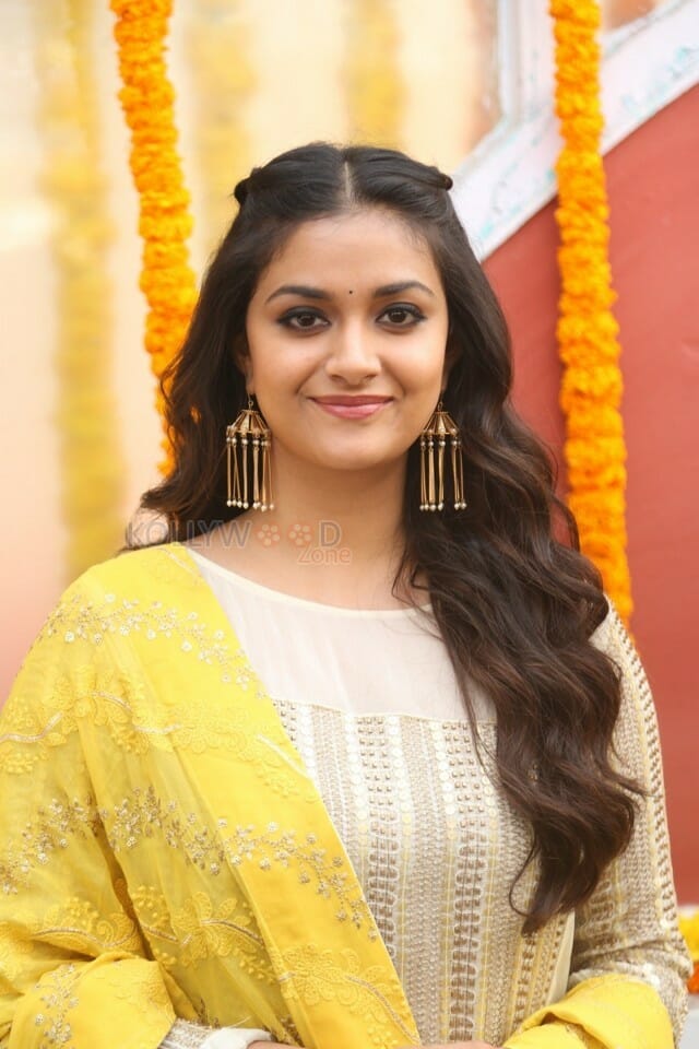 South Indian Actress Keerthi Suresh New Pictures