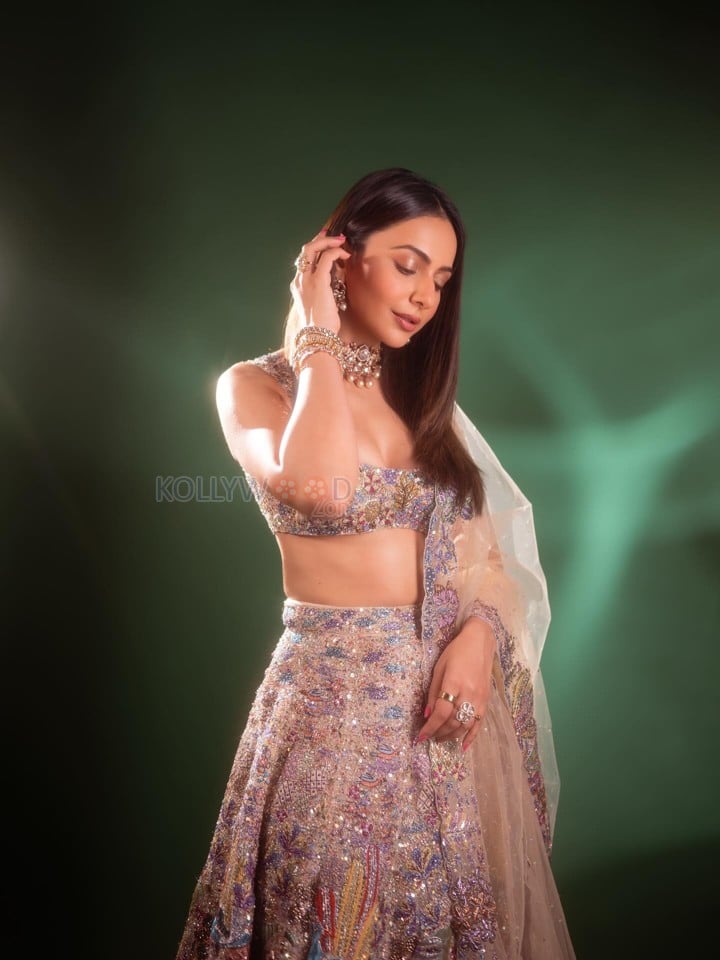 Sparkling Rakul Preet Singh in a Lilac Sequined Embroidered Lehenga with Sleeveless Blouse Photos 04