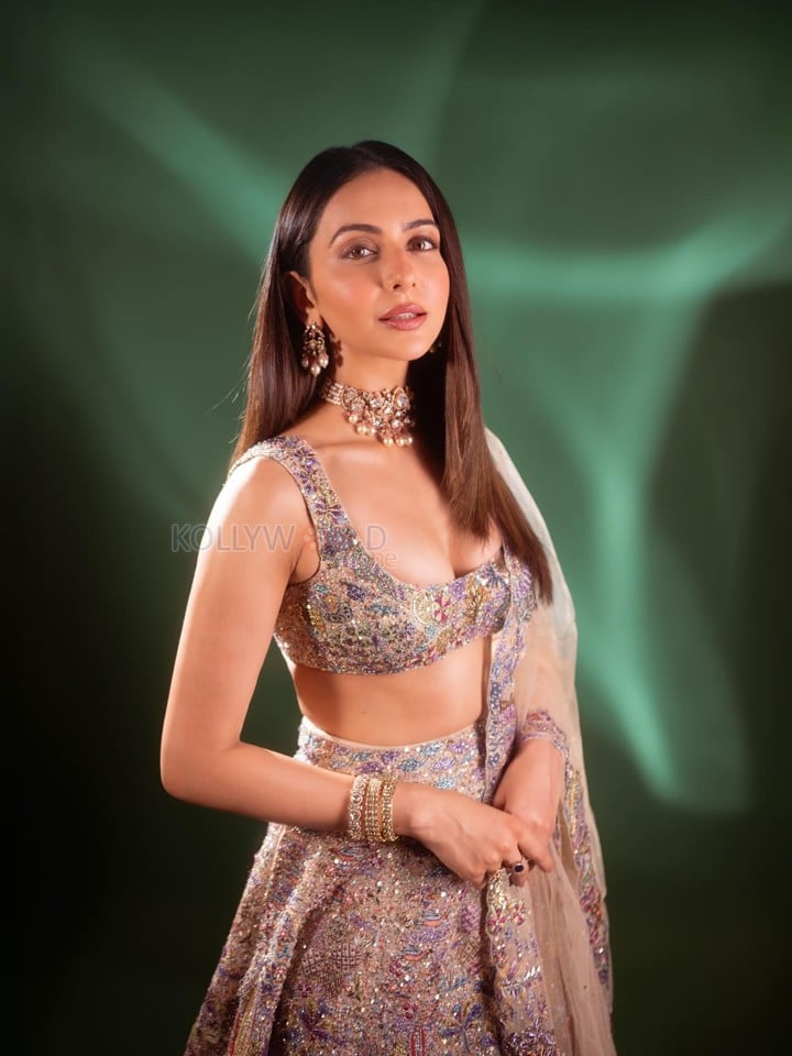 Sparkling Rakul Preet Singh in a Lilac Sequined Embroidered Lehenga with Sleeveless Blouse Photos 07