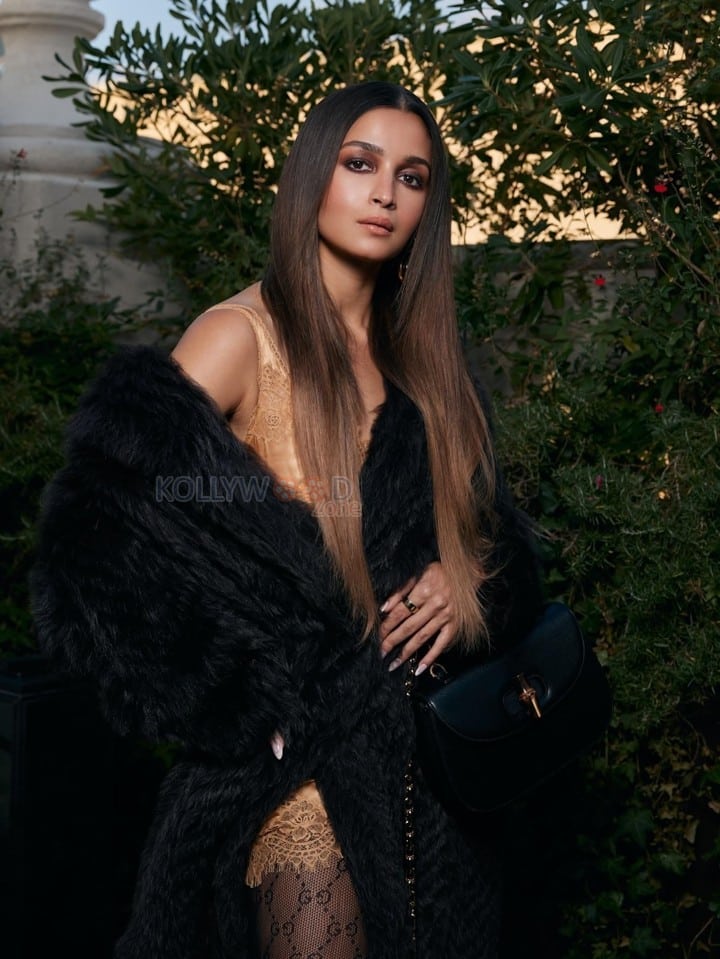 Stunning Alia Bhatt at New Year Fashion Week in a Nude Satin Mini Dress with a Black Fur Coat Photos 02