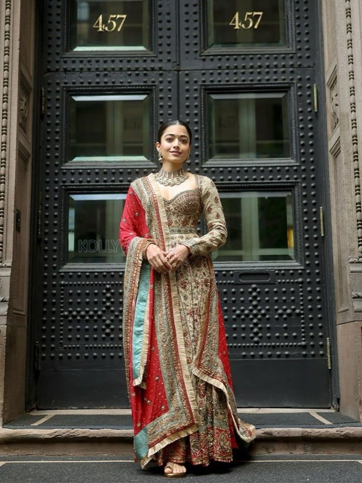 Stunning Rashmika Mandanna in a Ritu Kumar Anarkali Suit Pictures 03