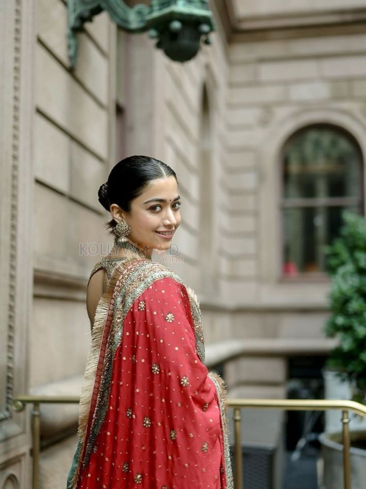 Stunning Rashmika Mandanna in a Ritu Kumar Anarkali Suit Pictures 04