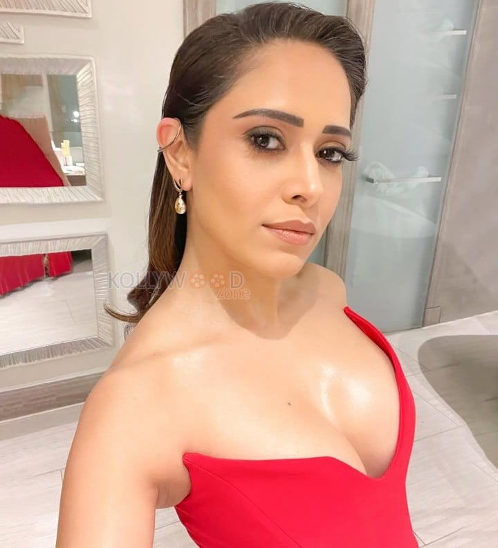 Super Sexy Nushrratt Bharuccha in a Red Off Shoulder Maxi Dress Photos 04