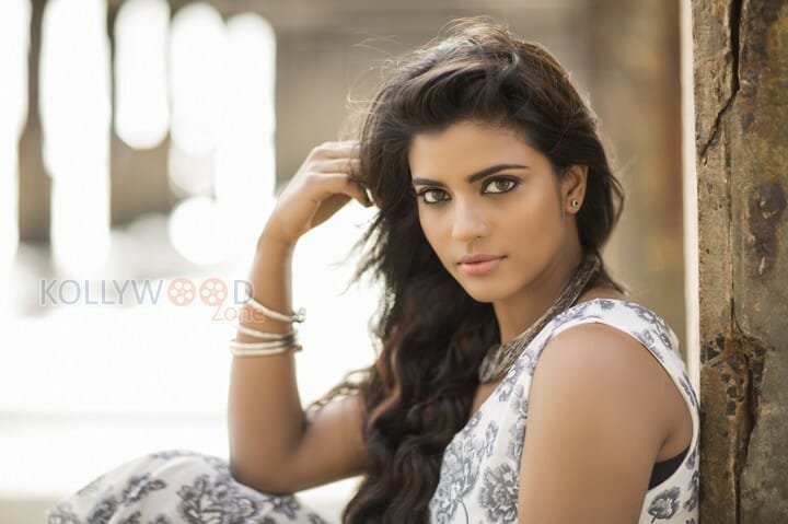 Tamil Actress Aishwarya Rajesh Photoshoot Pictures
