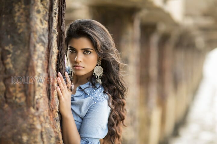 Tamil Actress Aishwarya Rajesh Photoshoot Pictures