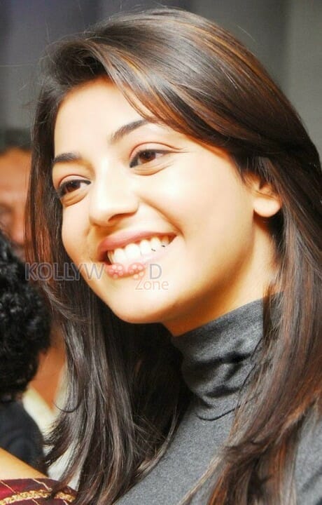 Tamil Actress Kajal Agarwal Sexy Stills