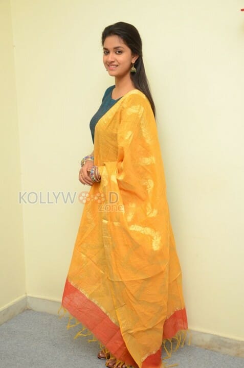 Tamil Actress Keerthi Suresh Latest Photos