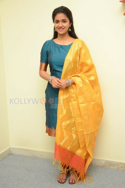 Tamil Actress Keerthi Suresh Latest Photos