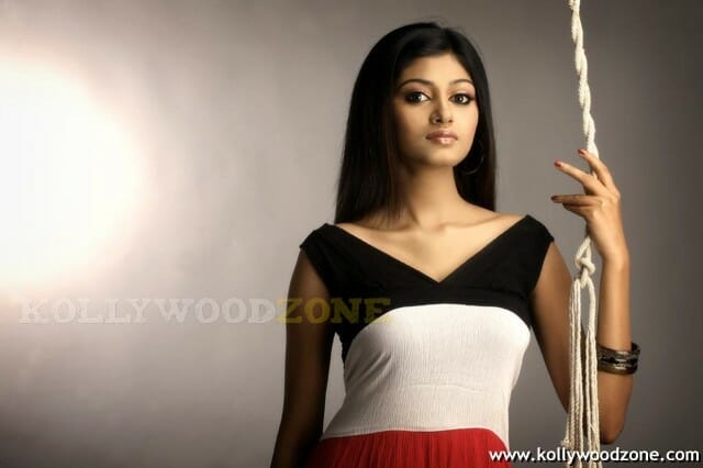 Tamil Actress Oviya Stills