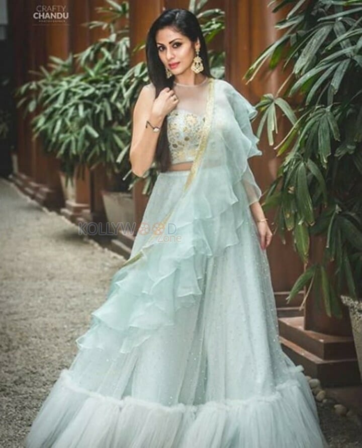 Tamil Actress Sada Photoshoot Images