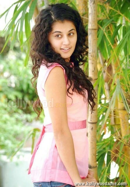 Tapsee Without Makeup Pictures