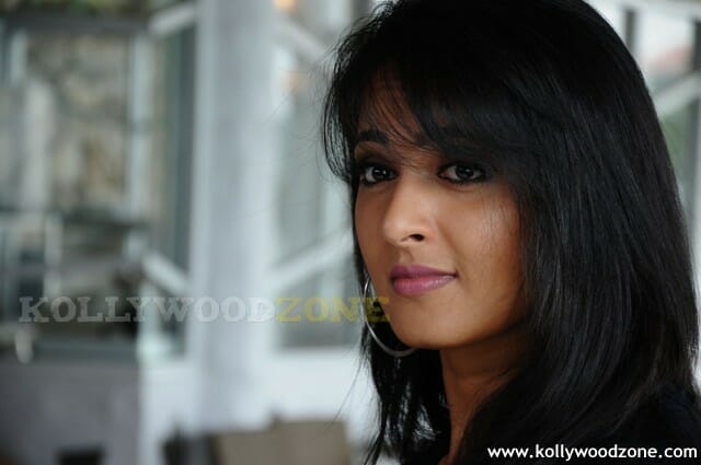 Telugu Actress Anuskha Stills