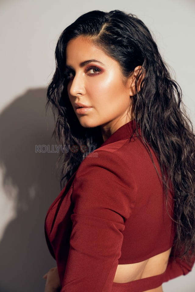 The New Bride Katrina Kaif Photoshoot Stills 04