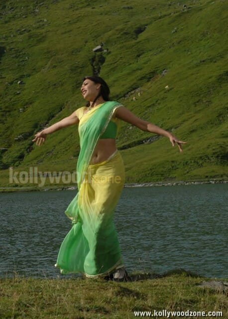 Thuppaki Kajal Agarwal Pictures