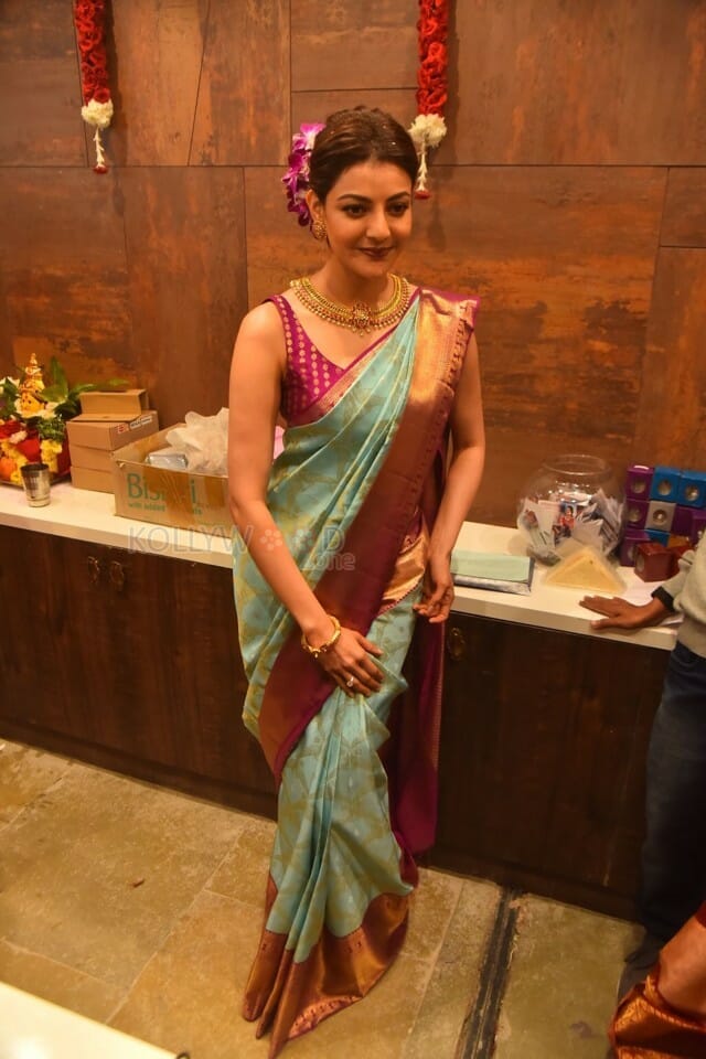 Tollywood Actress Kajal Agarwal At Grand Launch Of Vidhatri Shopping Mall In Vijayawada Photos