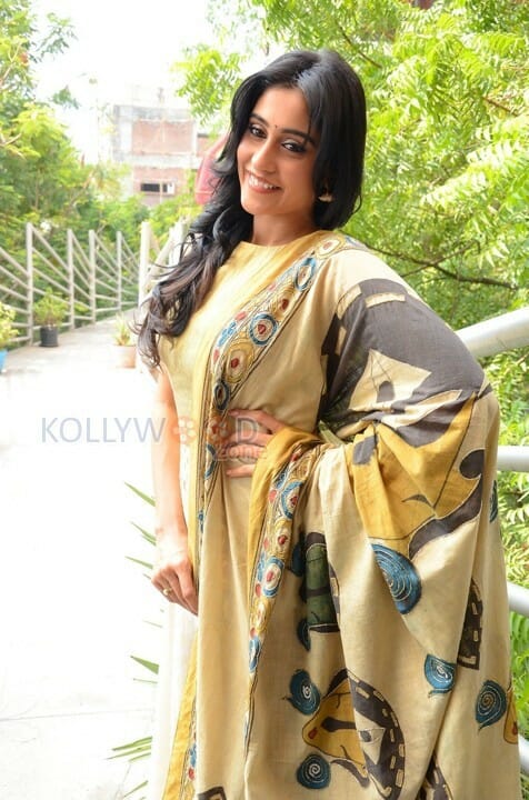 Tollywood Actress Regina Stills