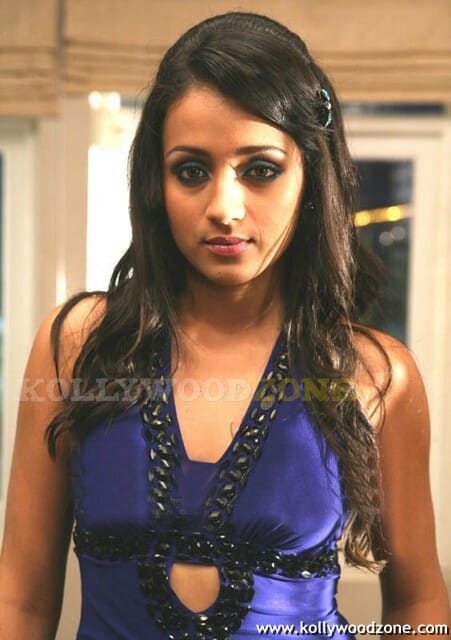 Trisha In Mankatha Movie Pics