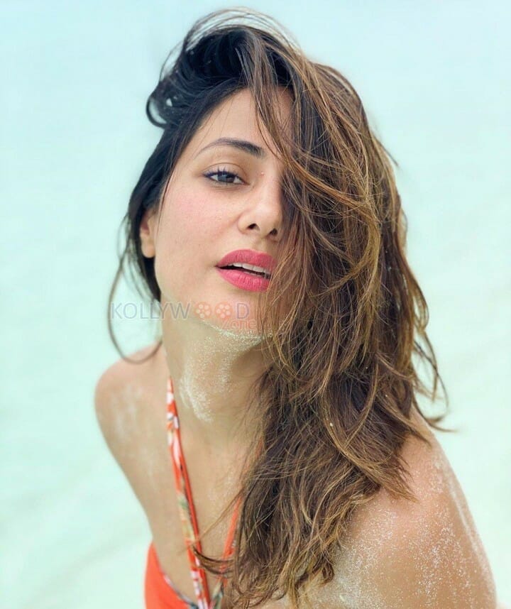 Unlock Movie Heroine Hina Khan Sexy Bikini Photos