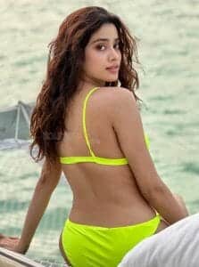 Voluptuous Janhvi Kapoor Sexy Bikini Photos 01 (222734) | Kollywood Zone
