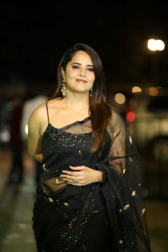 Actress Anasuya Bharadwaj at Pedha Kapu 1 Movie Pre Release Event Glam Photos 13