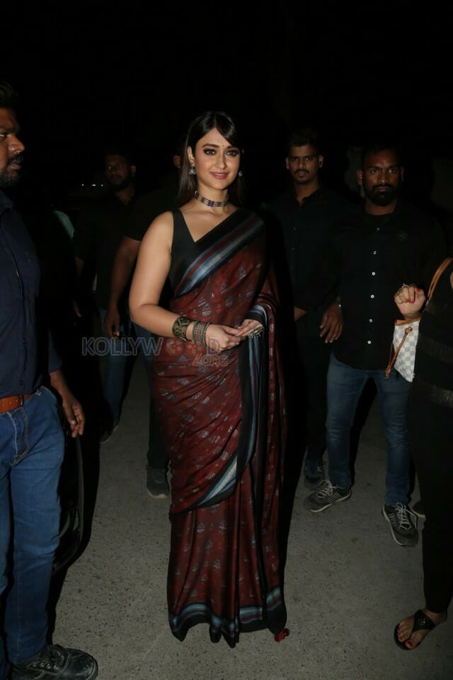 Actress Ileana D Cruz At Amar Akbar Antony Pre Release Event Photos