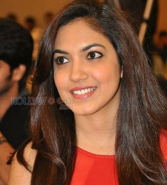 Actress Ritu Varma Latest Pictures