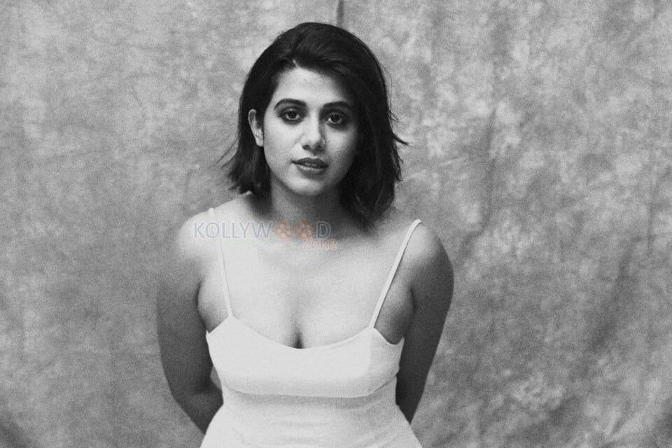 Actress Shilpa Manjunath Black and White Photoshoot Pictures