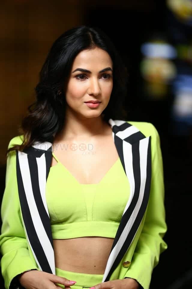 Actress Sonal Chauhan at The Ghost Movie Trailer Launch Pictures 07