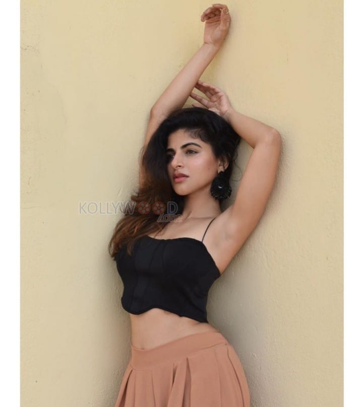 Adorable Iswarya Menon Photoshoot Stills 04