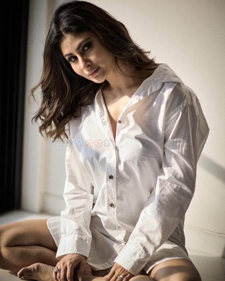 Alluring Mouni Roy in a White Shirt Pictures 05