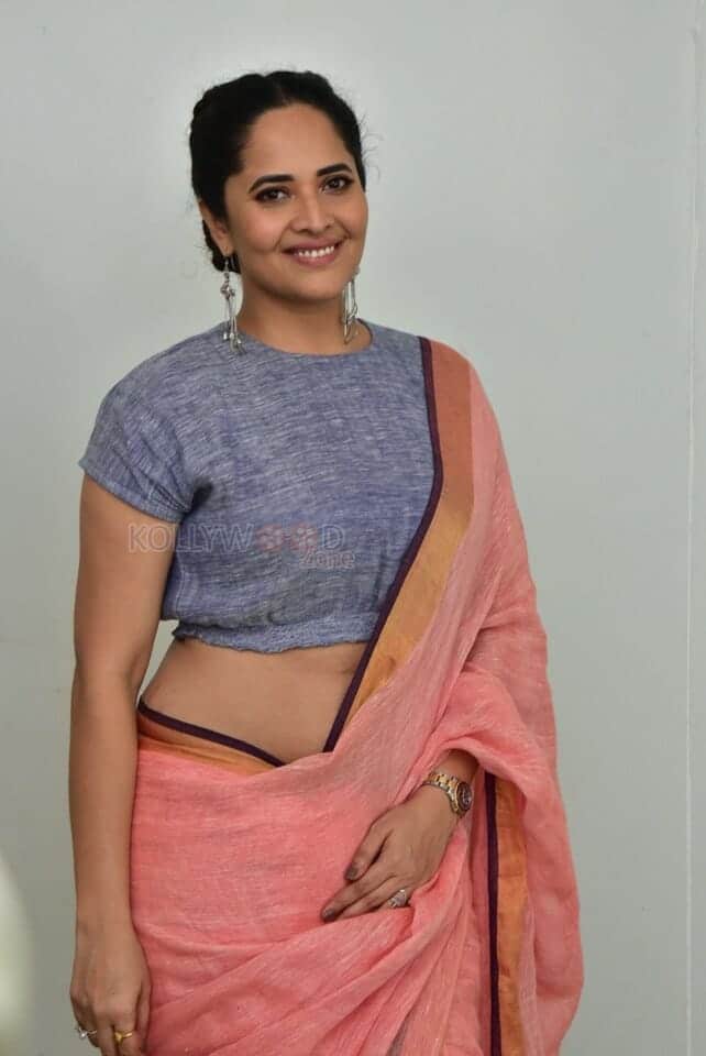 Anasuya Bharadwaj at Peddha Kapu Part 1 Movie Interview Photos 12