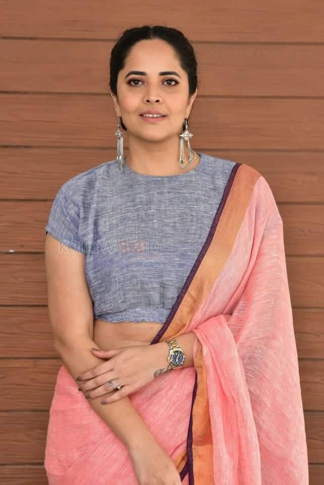 Anasuya Bharadwaj at Peddha Kapu Part 1 Movie Interview Photos 19