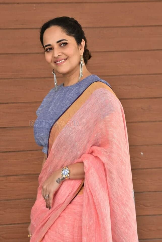 Anasuya Bharadwaj at Peddha Kapu Part 1 Movie Interview Photos 25