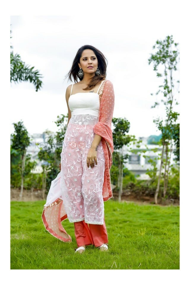 Anchor Anasuya Bharadwaj New Photoshoot Stills