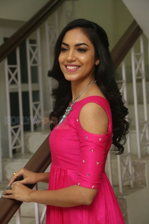 Beautiful Actress Ritu Varma Latest Photos