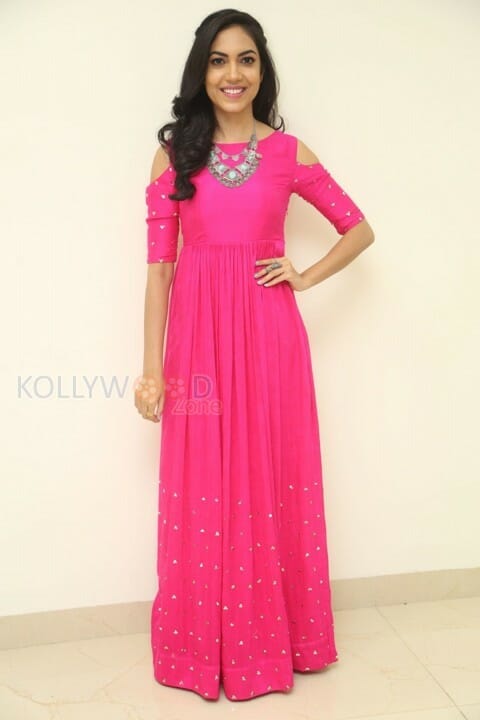 Beautiful Actress Ritu Varma Latest Photos