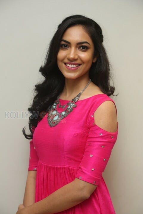 Beautiful Actress Ritu Varma Latest Photos