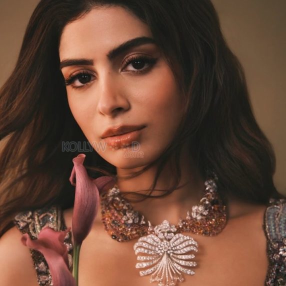 Khushi Kapoor