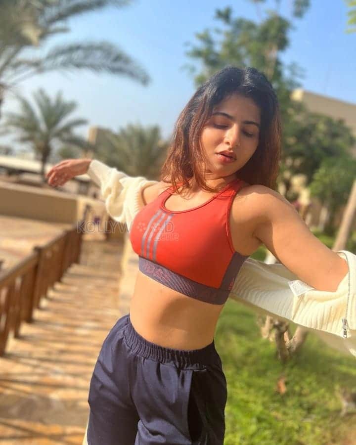 Glamorous Iswarya Menon in an Adidas Sports Bra Photos 01