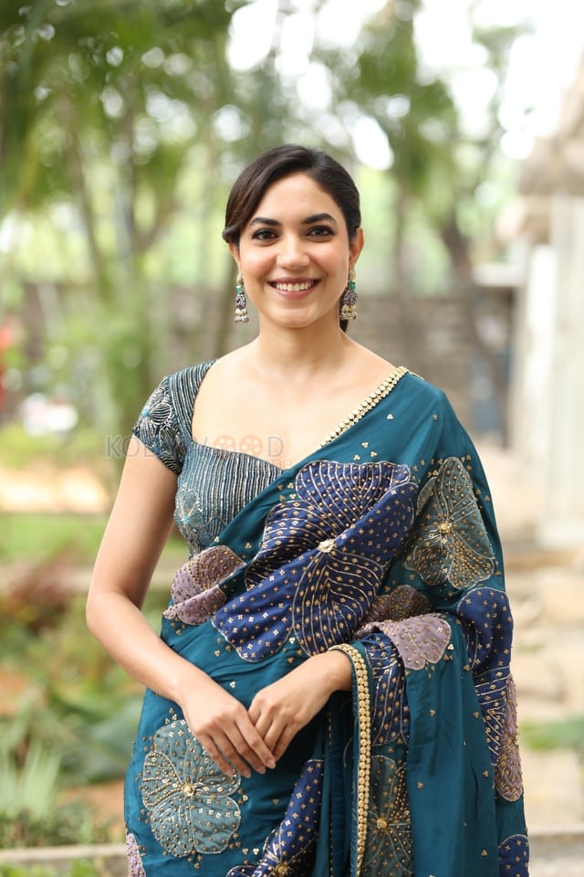 Heroine Ritu Varma at Devika and Danny Press Meet Photos 20