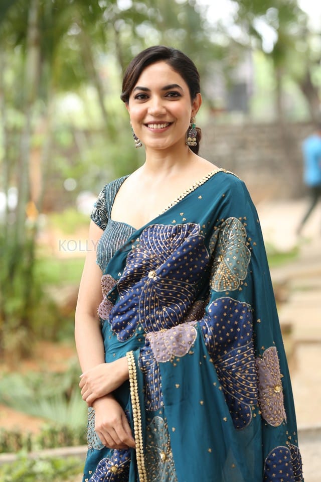 Heroine Ritu Varma at Devika and Danny Press Meet Photos 22