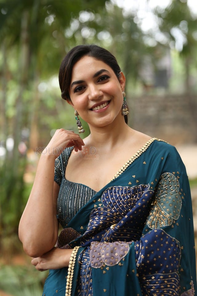 Heroine Ritu Varma at Devika and Danny Press Meet Photos 26
